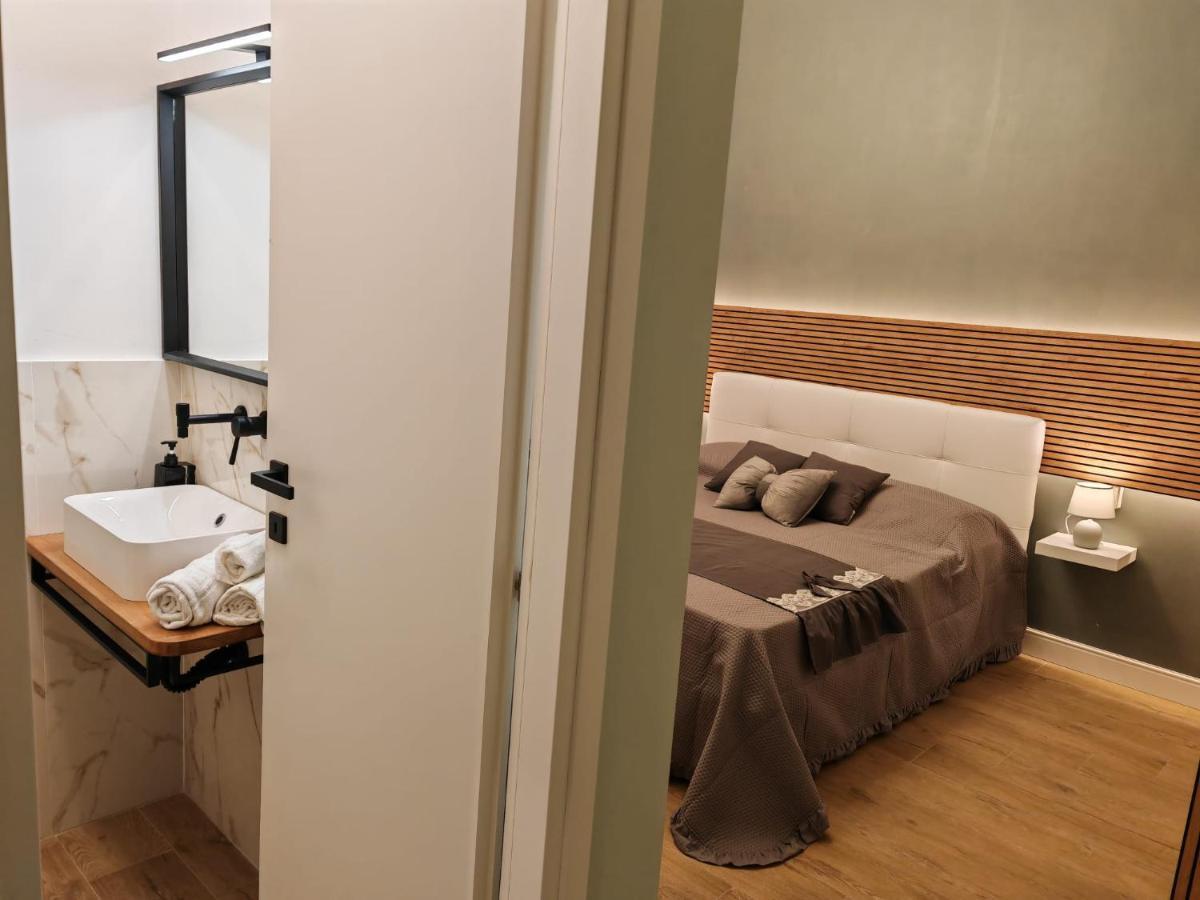 Apartament Domus Aldini Rzym Zewnętrze zdjęcie
